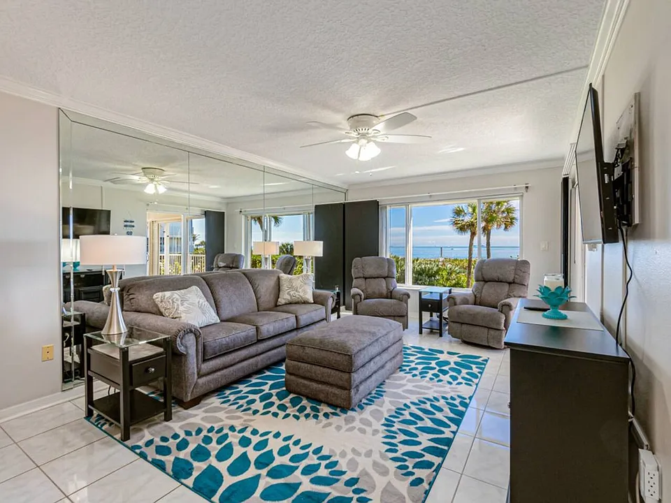 555 Fillmore Ave #1-ID1346828P
