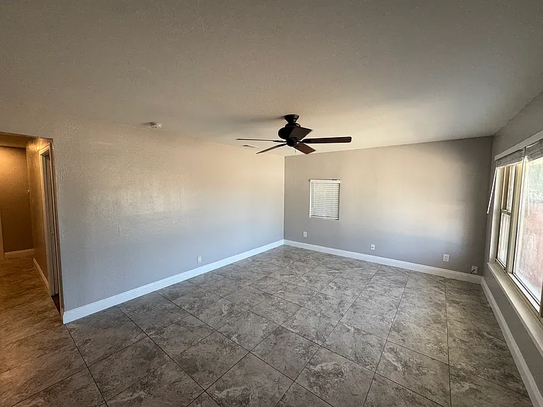 5820 Ambler St #5820 — Photo 5