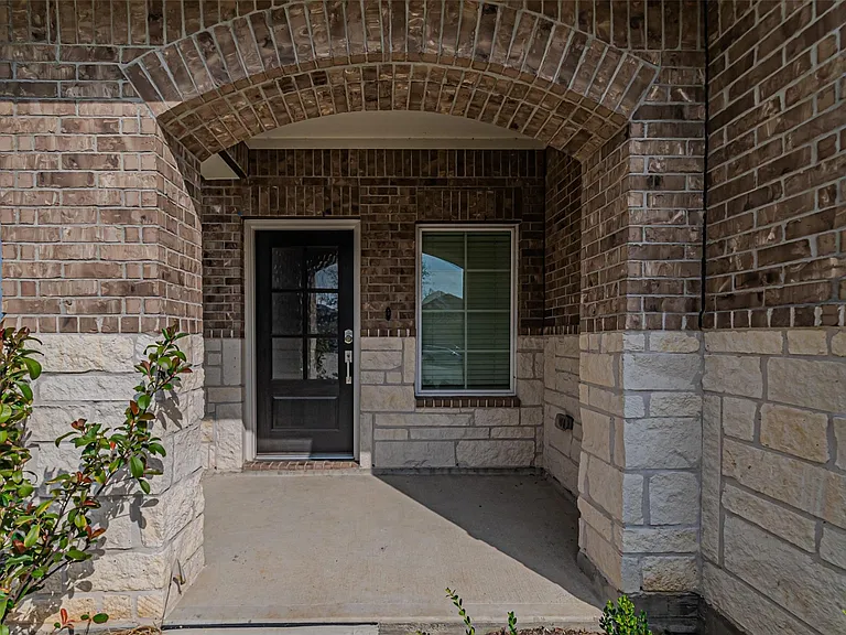 21606 Wave Hollow Dr — Photo 6