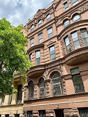 Rented by Bohemia Realty Group | media 43