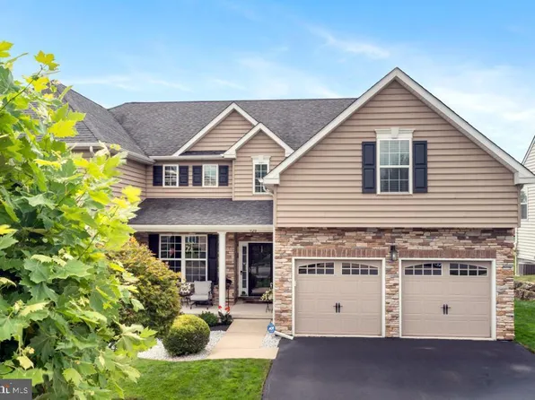 920 Orange Tip Way, Breinigsville, PA 18031