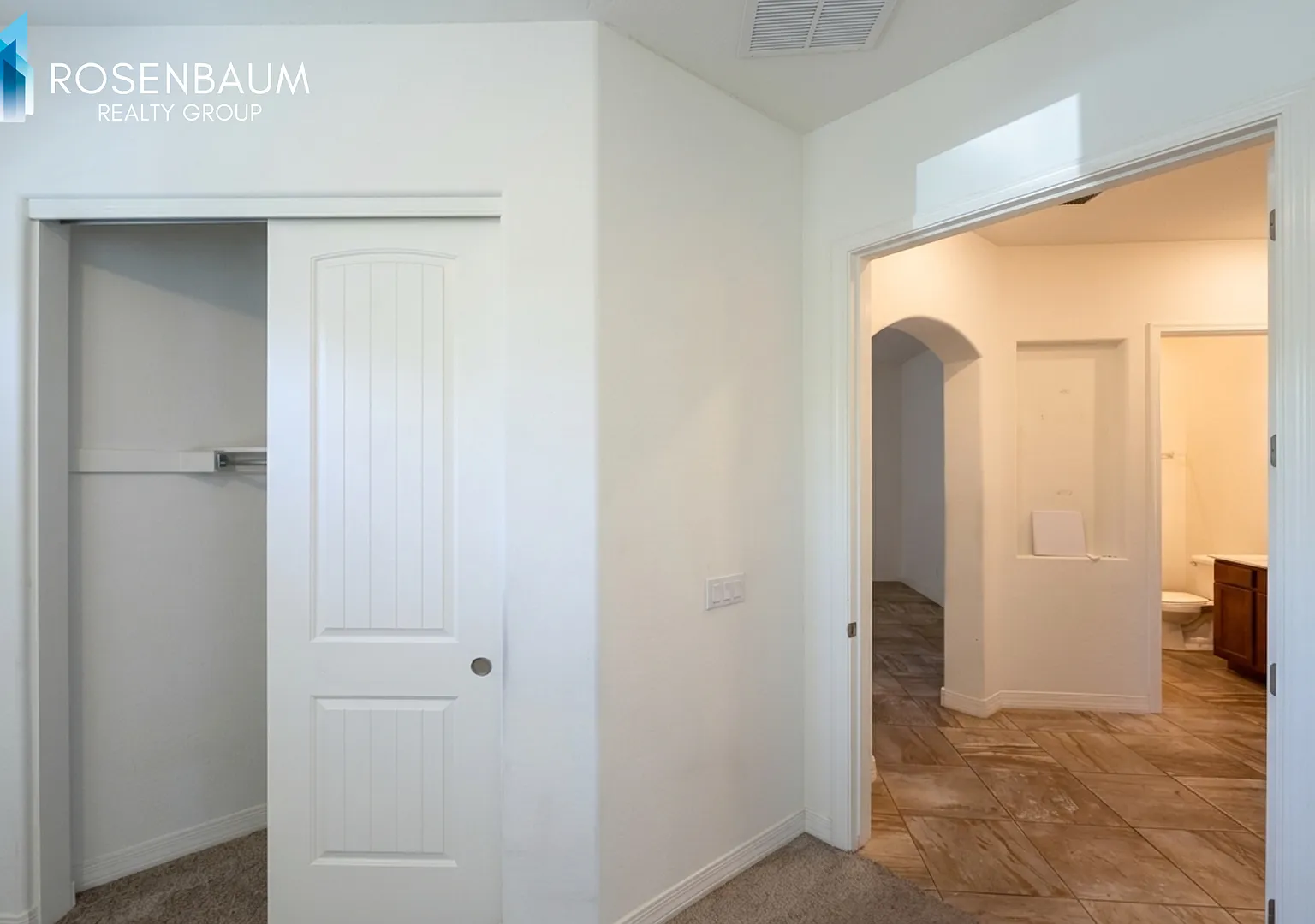 Stunning 3 bedrooms 2 bathrooms House in a premiun area of Prescott Valley! — Photo 3