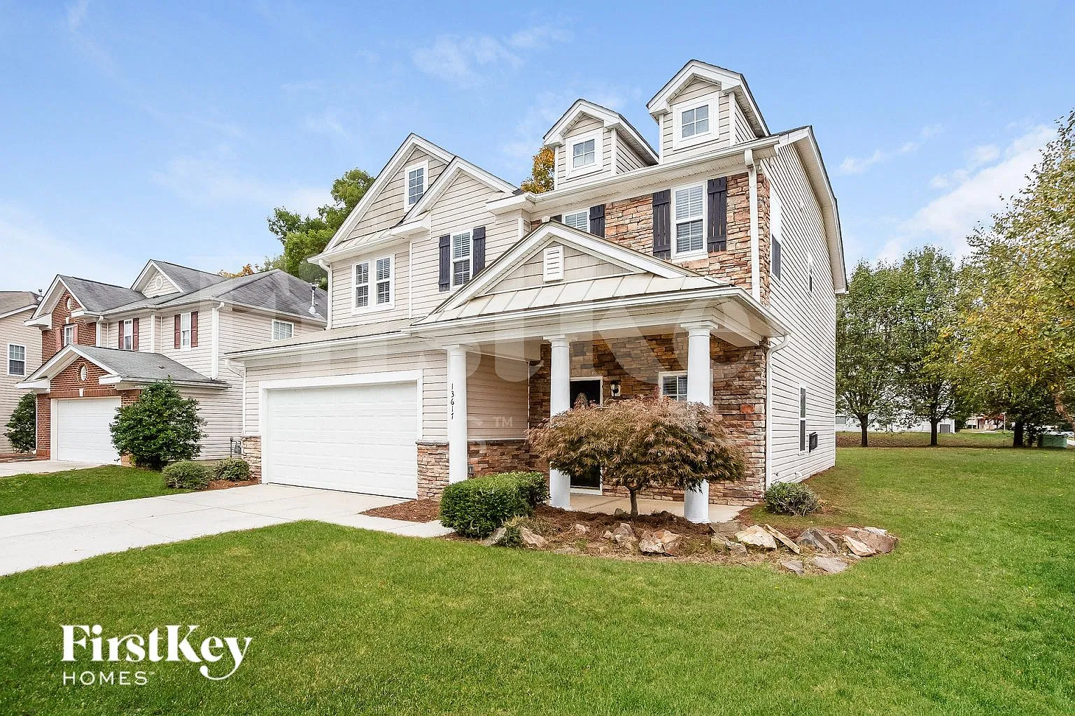 3 bed, 2.5 bath, 2241 sqft, $2,610 — Photo 3