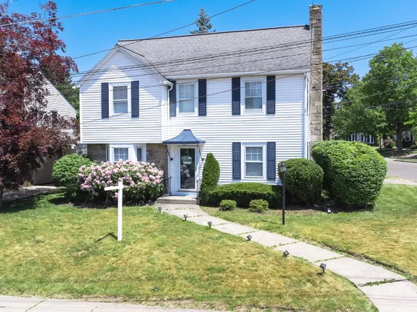 212 Leroy St, Binghamton, NY 13905