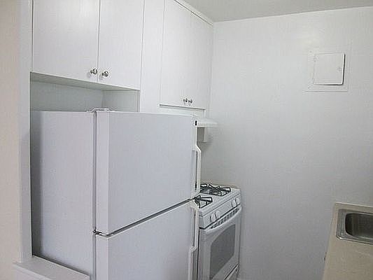 1st image of 12360 83rd Ave APT 4V