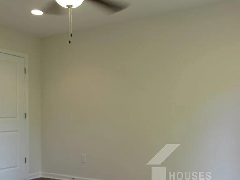 403 Bramlett Rd — Photo 8