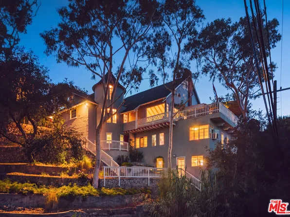2882 Belden Dr, Los Angeles, CA 90068