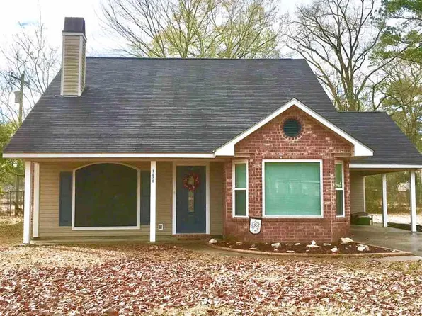 7420 Linda Lee Dr, Denham Springs, LA 70706