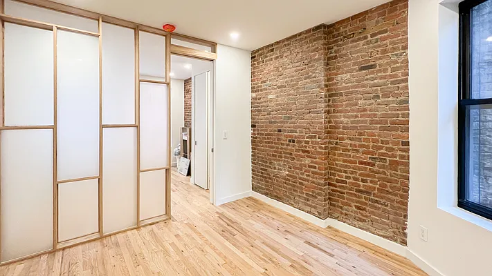 Rented by Brighton Management | media 4