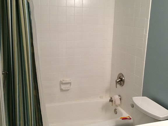5th image of 2728 Linden Ln