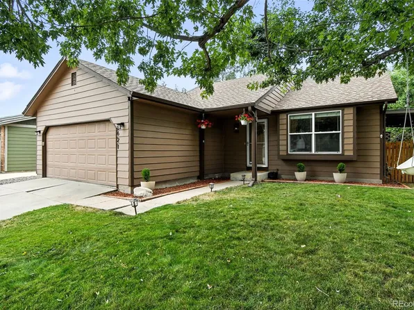 8621 S Estes Street, Littleton, CO 80128