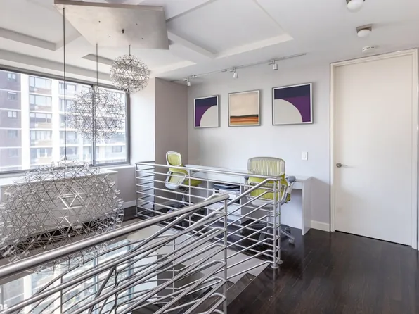 401 East 84th Street image 17 of 22