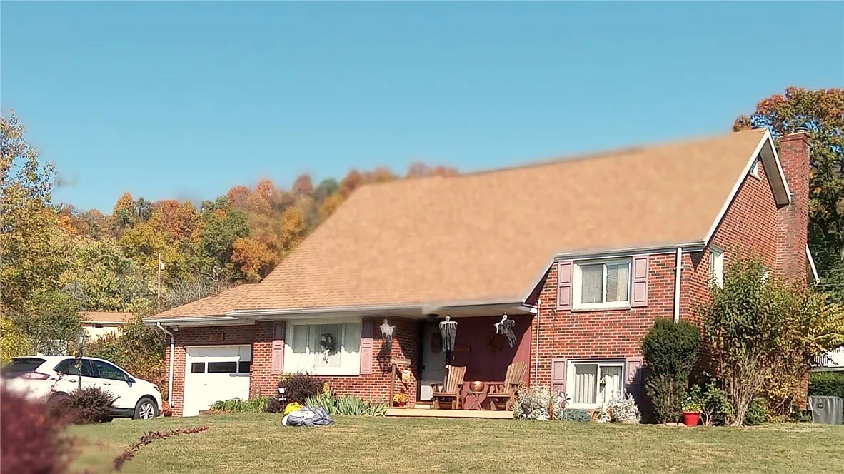 1121 Williams Dr photo 1