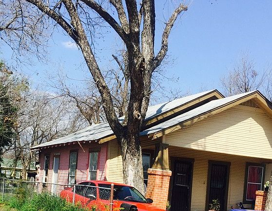 2nd image of 2929 W Gerald Ave