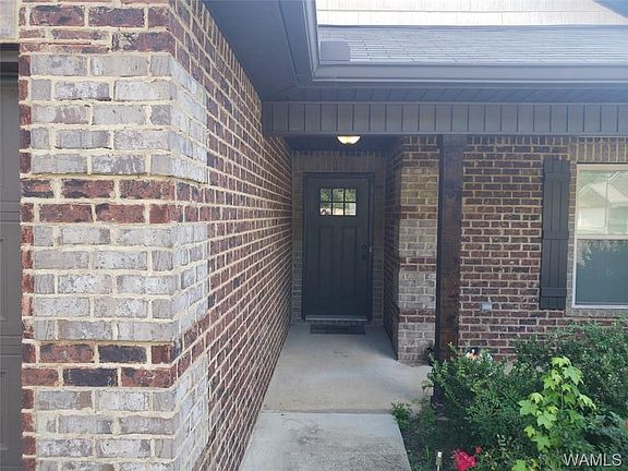 3rd image of 6203 Mimosa Gardens Ln