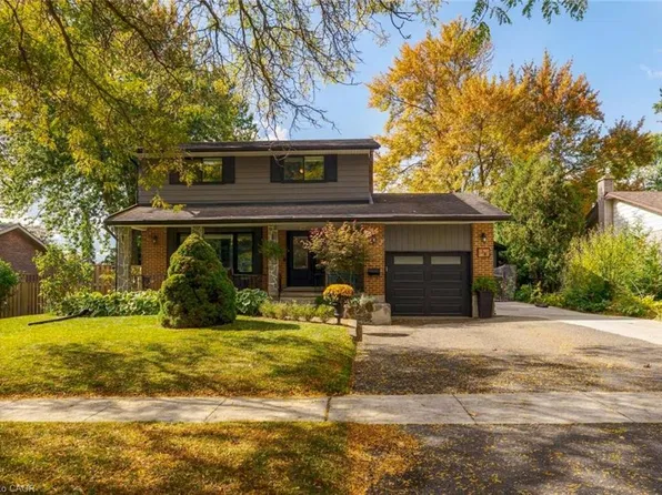 58 Walnut Dr, Guelph, ON N1E 4B5