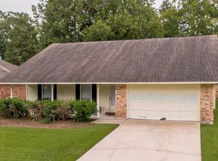 1772 Gamwich Rd, Baton Rouge, LA 70810