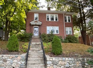 20 Holland St #2, Newton, MA 02458