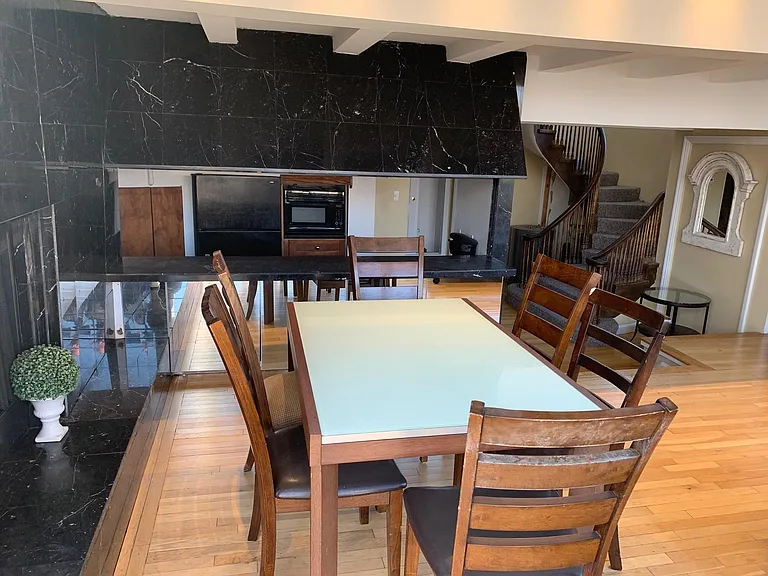 113 Beacon St #Penthouse 6 — Photo 9
