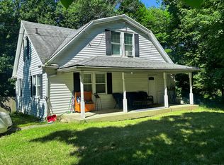 20 Bonnie Ln, Waterbury, CT 06705