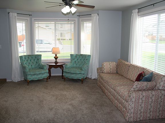 5th image of 4312 Campolina Ln