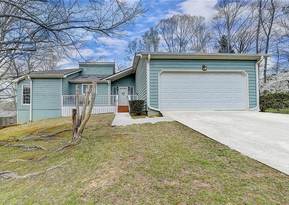1st image of 639 Oak Moss Dr