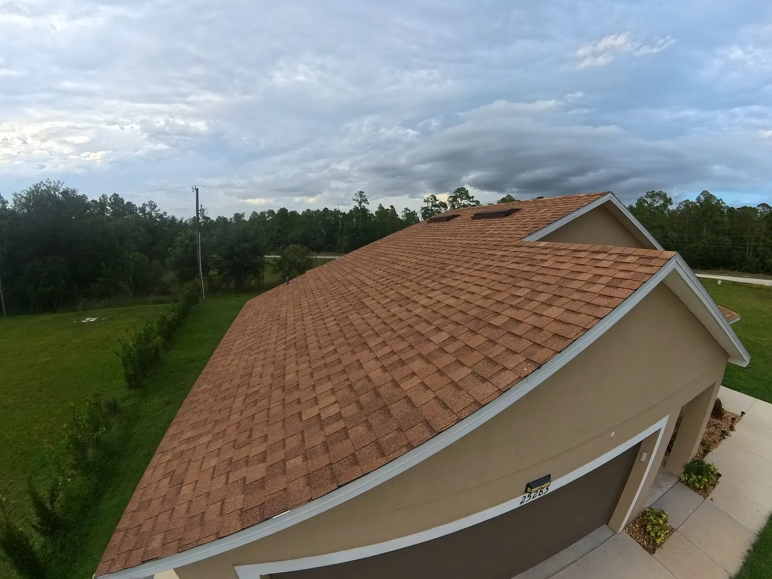 3 bed, 1290 sqft, $2,000 — Photo 4