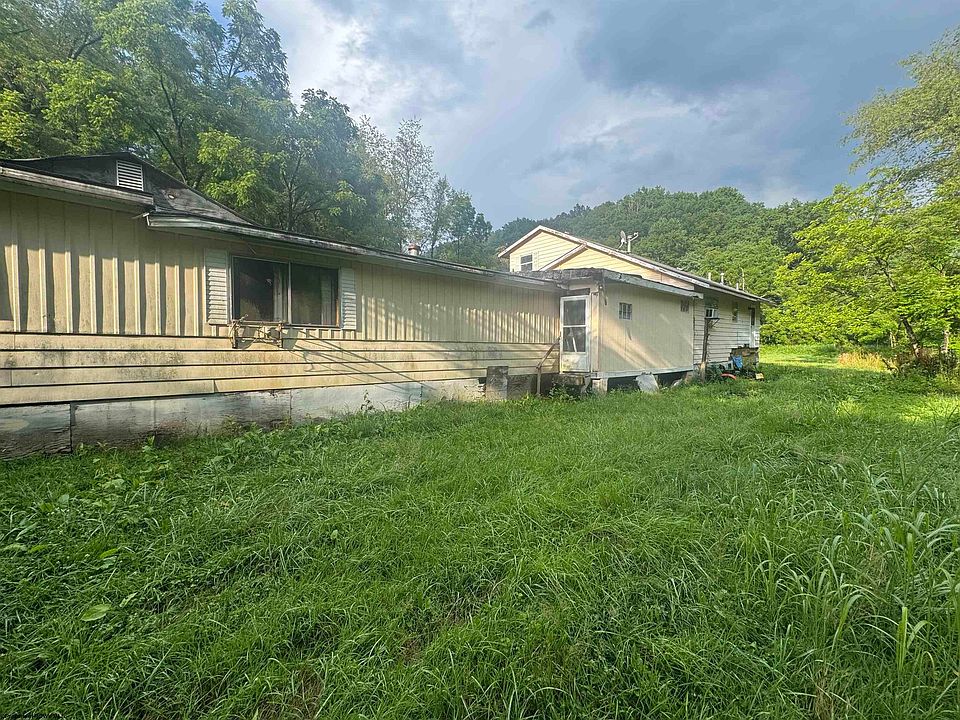 11th image of 1571 Coburn Fork Rd