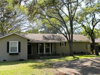 895 Fredericksburg Rd, New Braunfels, TX, 78130