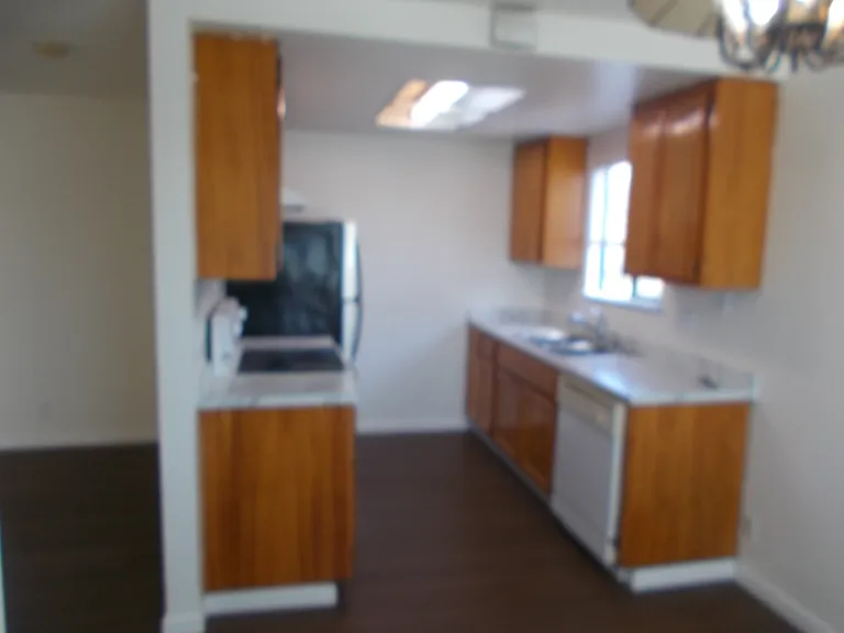 683 Shepherd Ave #D — Photo 8