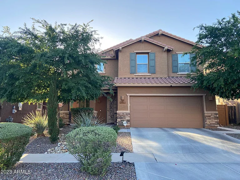 16346 N 73rd Ln — Photo 2