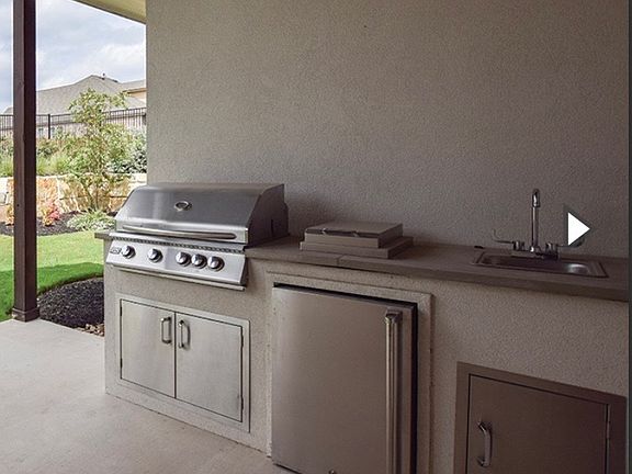 5th image of 5715 Cedar Hill Way