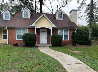 2613 Country Trce SE #B, Conyers, GA 30013