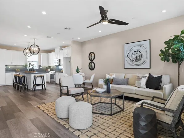 2336 Synergy, Irvine, CA 92614