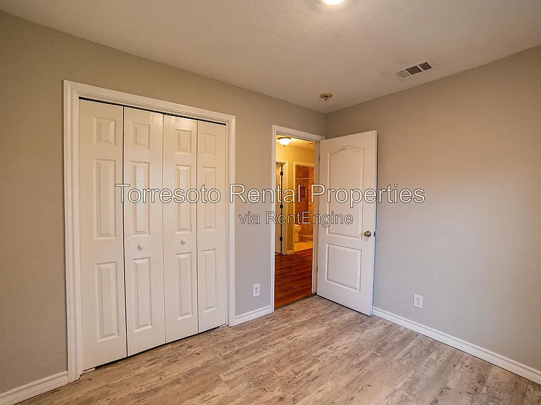 1919 E Highland Blvd — Photo 20
