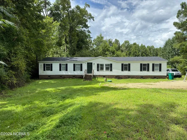 210 Haws Run Road, Jacksonville, NC 28540