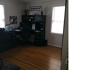 16 Idyllwood Ln, Rochester, NY 14617