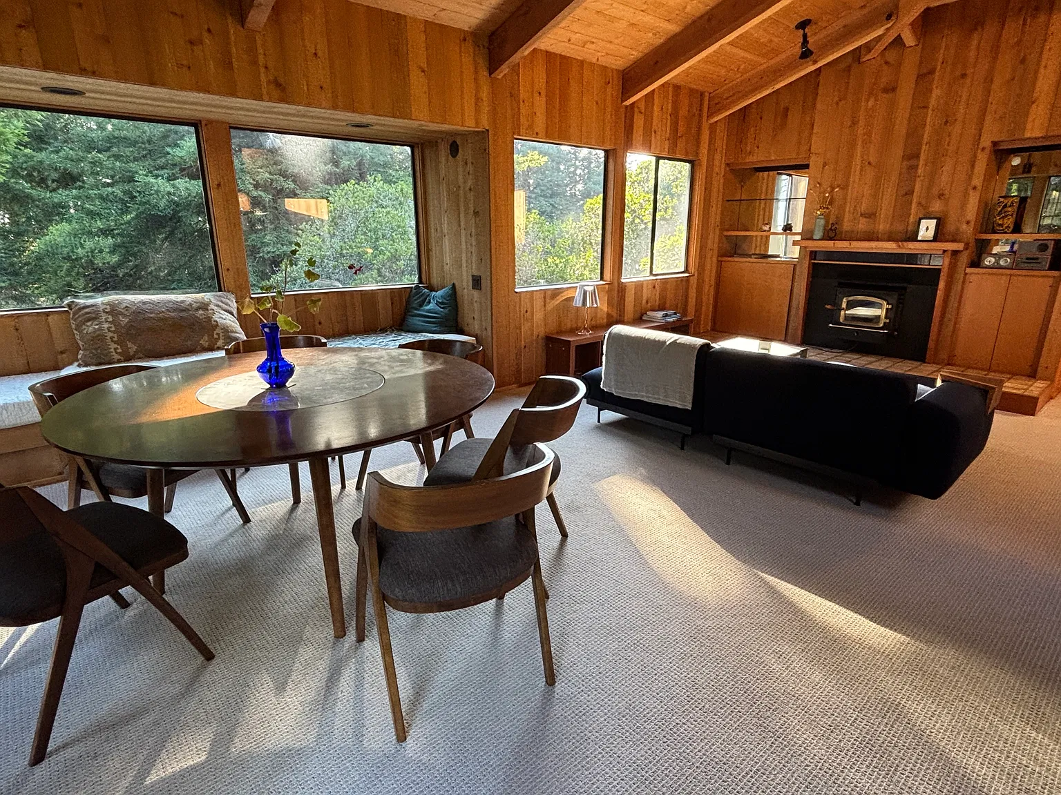 2 bed, 2.5 bath, 1942 sqft, $4,500 — Photo 4
