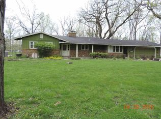 5664 Thompson Dr, Roscoe, IL 61073