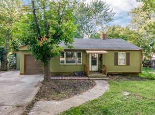 5908 Raytown Rd, Raytown, MO 64133