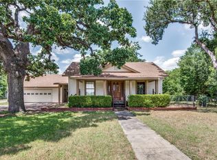 327 S Jefferson St, Irving, TX 75060