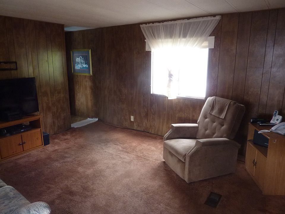 2nd image of 3420 Kings Valley Rd