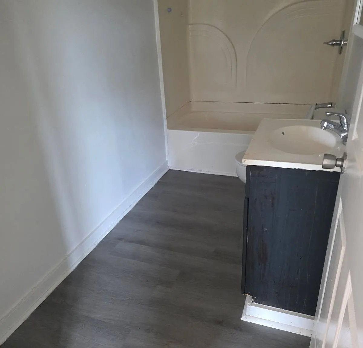 2 bed, 500 sqft, $1,150 — Photo 1