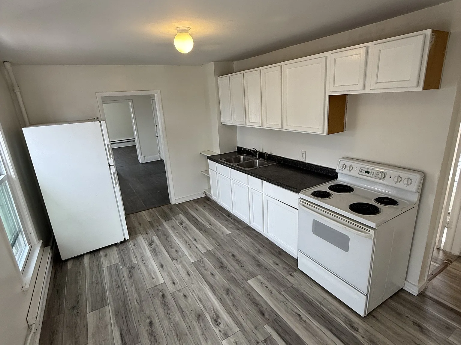 782 Case Ave. - Unit 2 — Photo 2