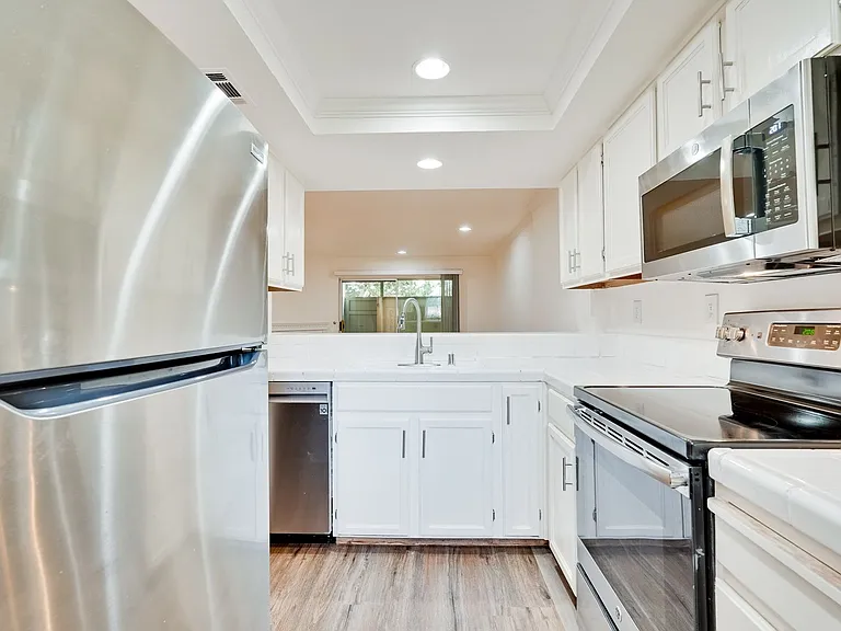 1006 Summerplace Dr — Photo 25