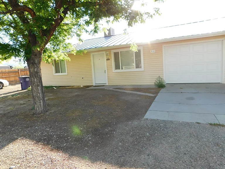 514 Delicious Dr — Photo 2