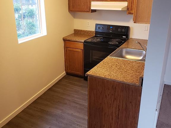 4th image of 12437 Tukwila International Blvd APT 1