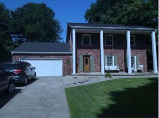 703 Pershing Dr, Anderson, IN 46011