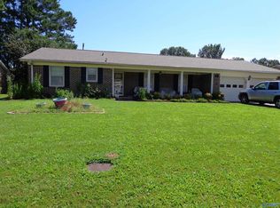 1208 Castleman Ave SW, Decatur, AL 35601