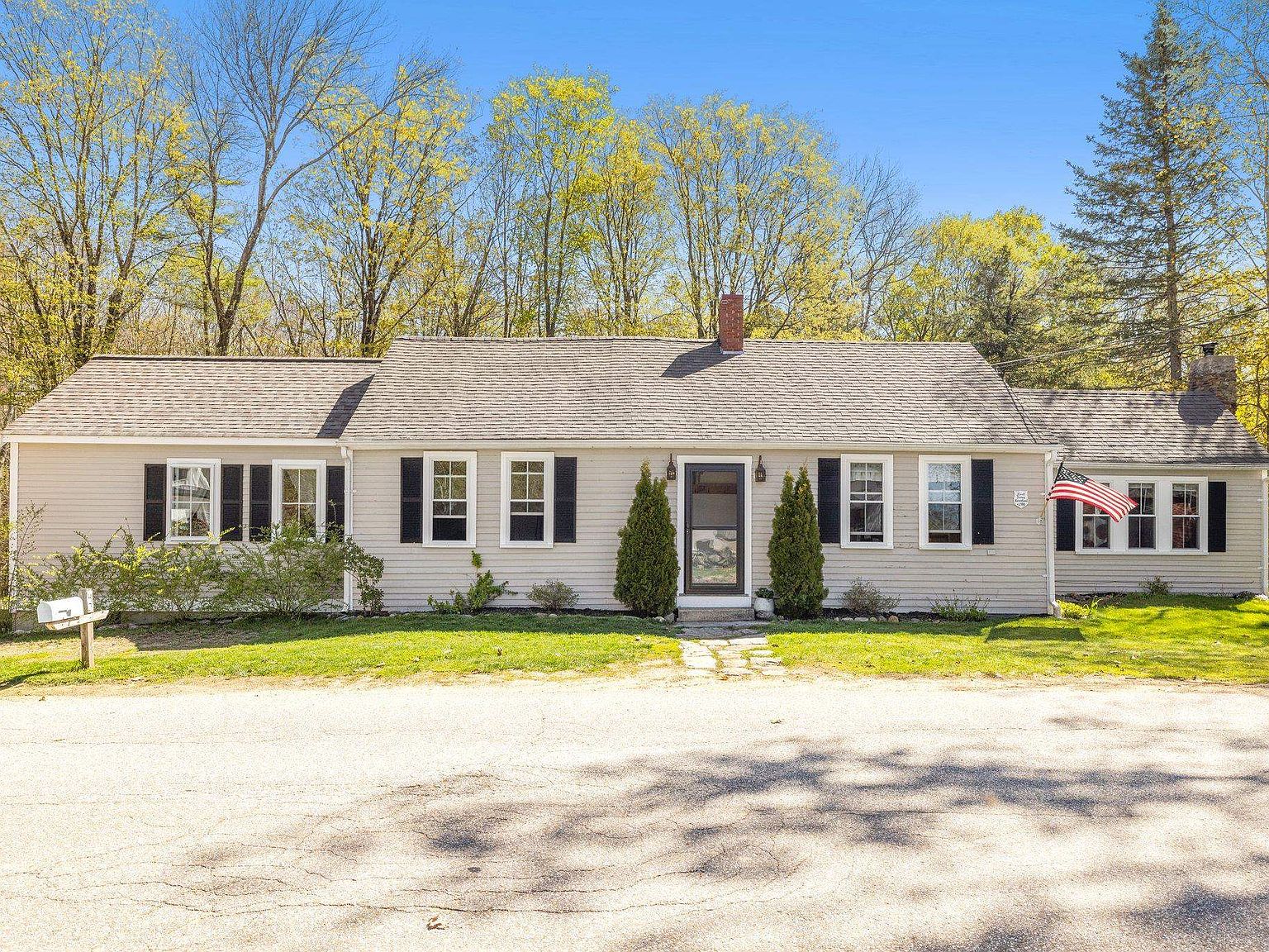 43 Old Center Rd, Deerfield, NH 03037 Zillow